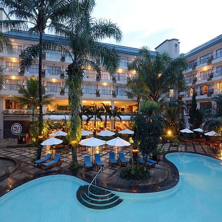 The Jayakarta Suites Bandung Dış mekan fotoğraf