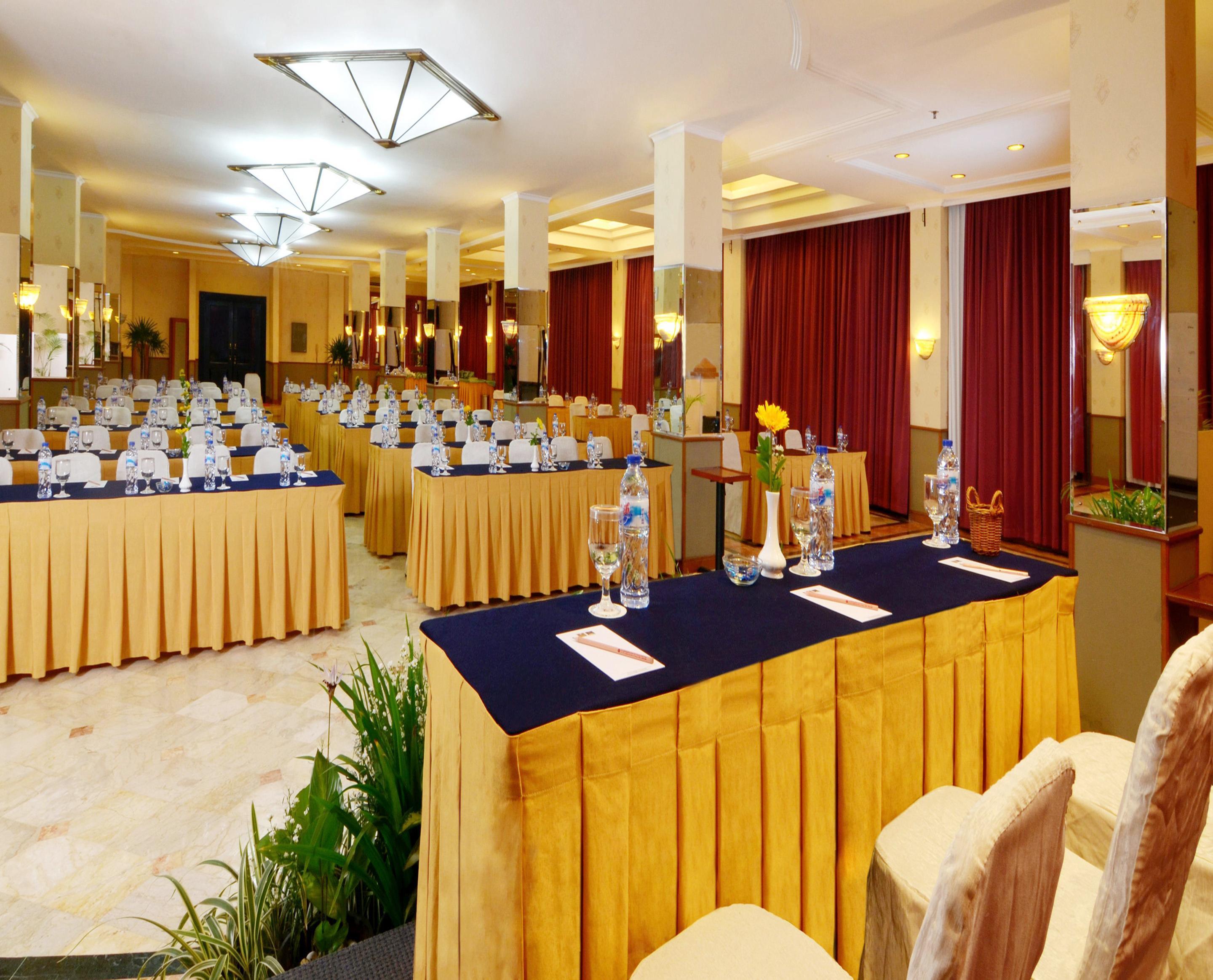 The Jayakarta Suites Bandung Dış mekan fotoğraf