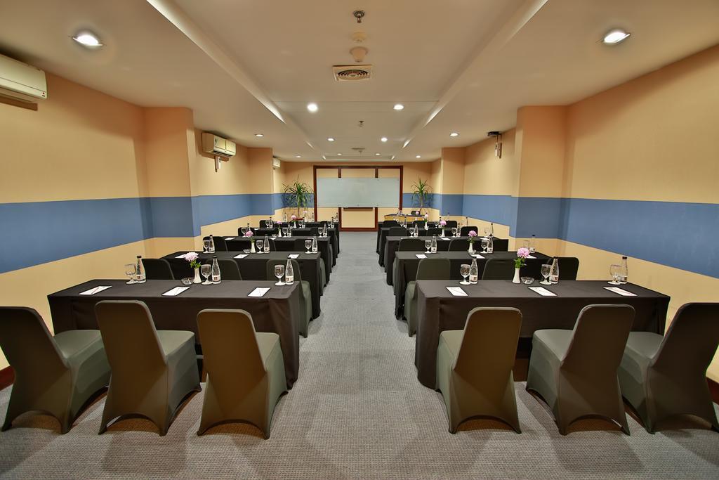 The Jayakarta Suites Bandung Dış mekan fotoğraf