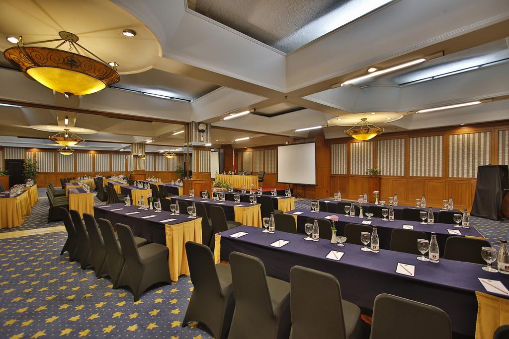 The Jayakarta Suites Bandung Dış mekan fotoğraf