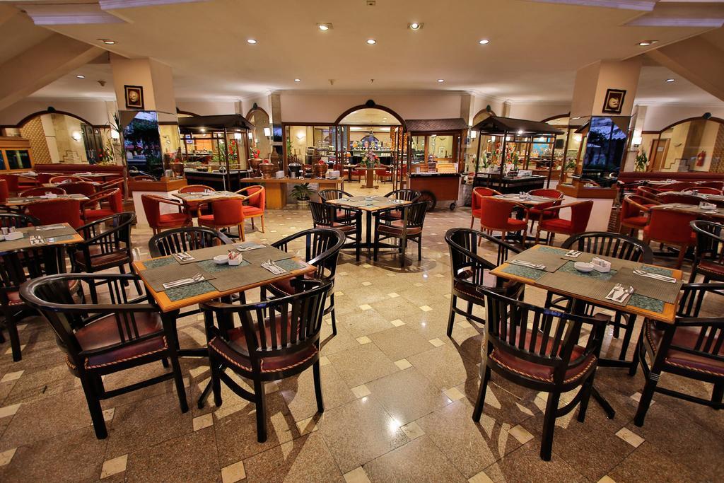 The Jayakarta Suites Bandung Dış mekan fotoğraf