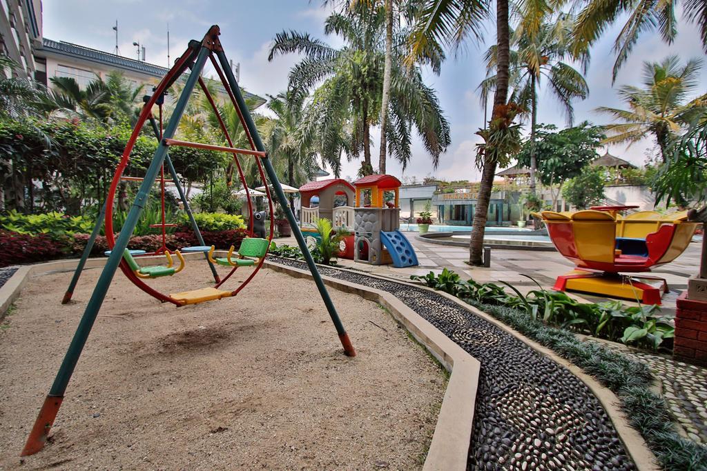 The Jayakarta Suites Bandung Dış mekan fotoğraf