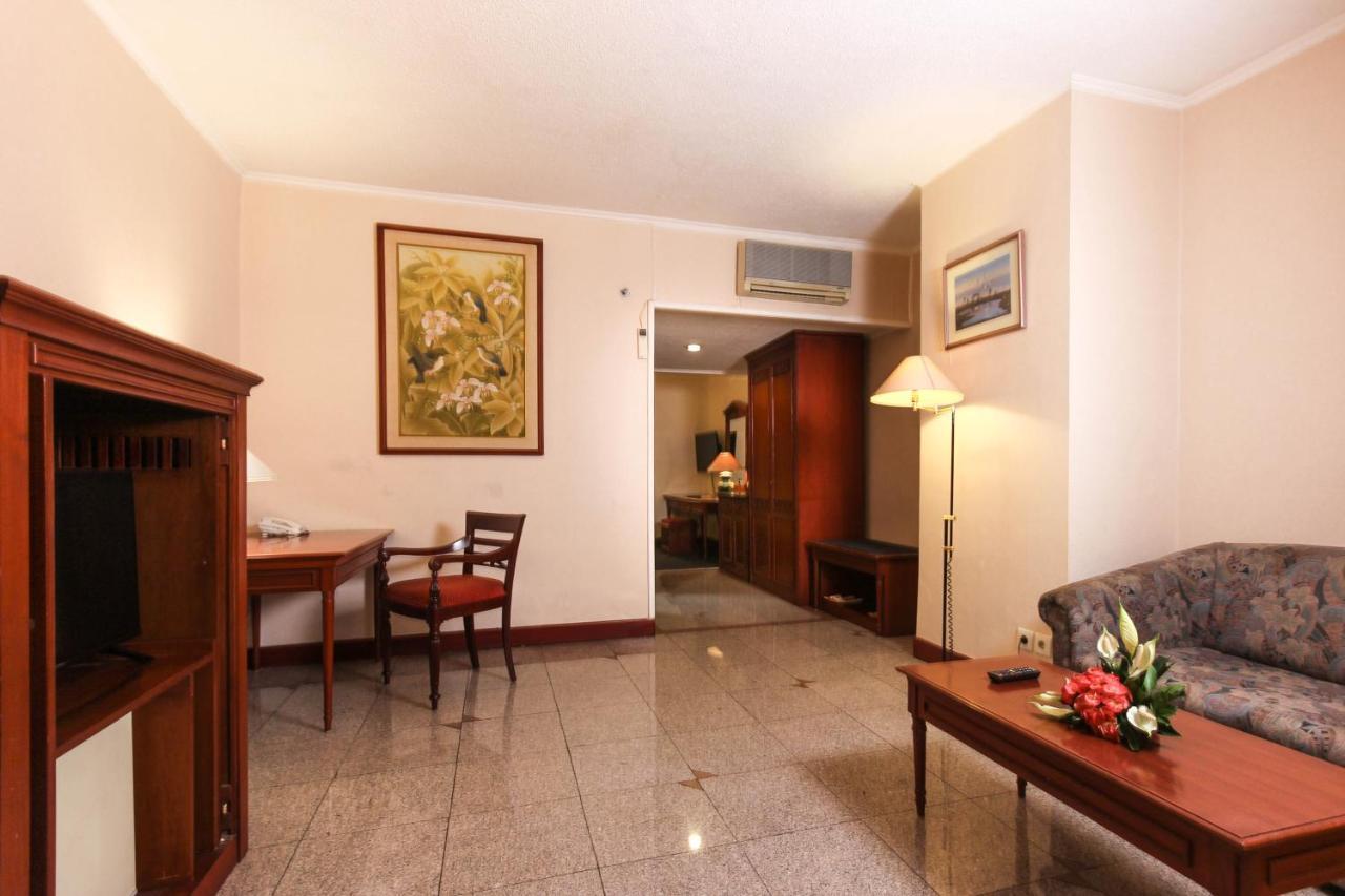 The Jayakarta Suites Bandung Dış mekan fotoğraf