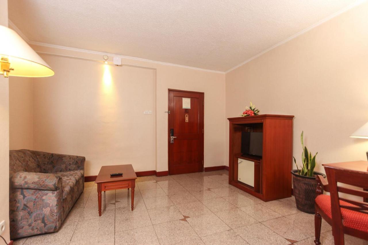 The Jayakarta Suites Bandung Dış mekan fotoğraf